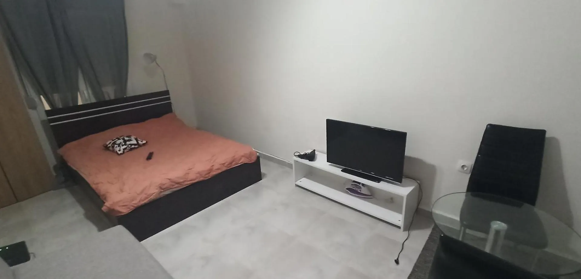 Beautiful 1-Bedroom Apartment Next To Center Thessaloniki